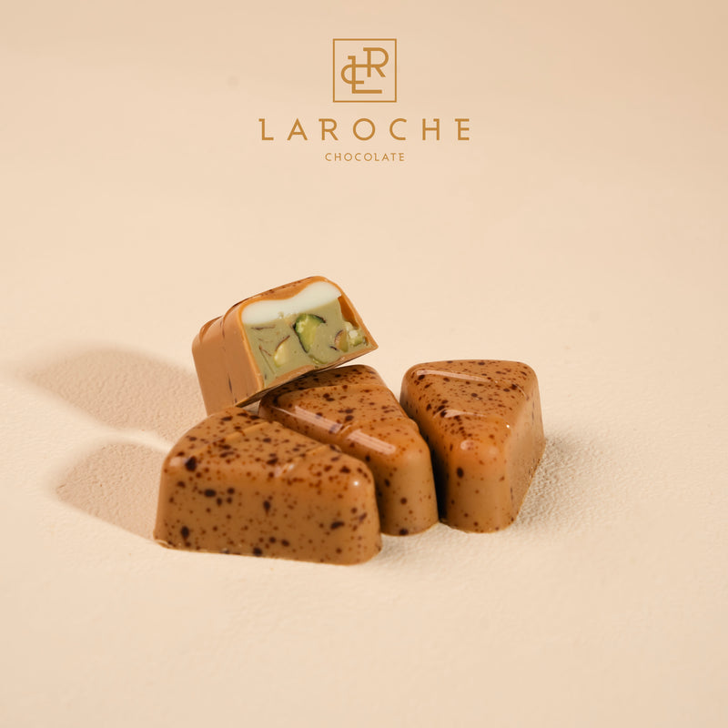 Gold chocolate pistachio miska