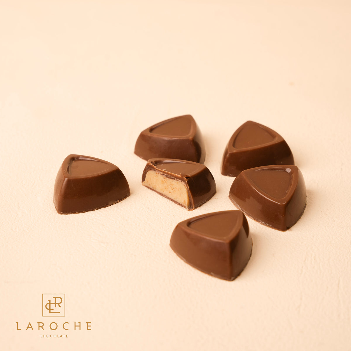 chocolate cashew with fuenine