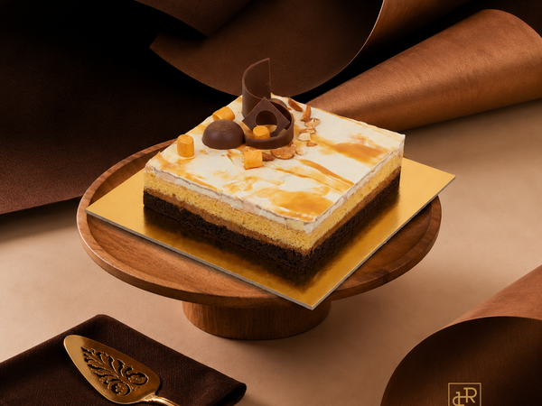 Laroche Rocky Road chocolate cake in Dubai with luxury presentation